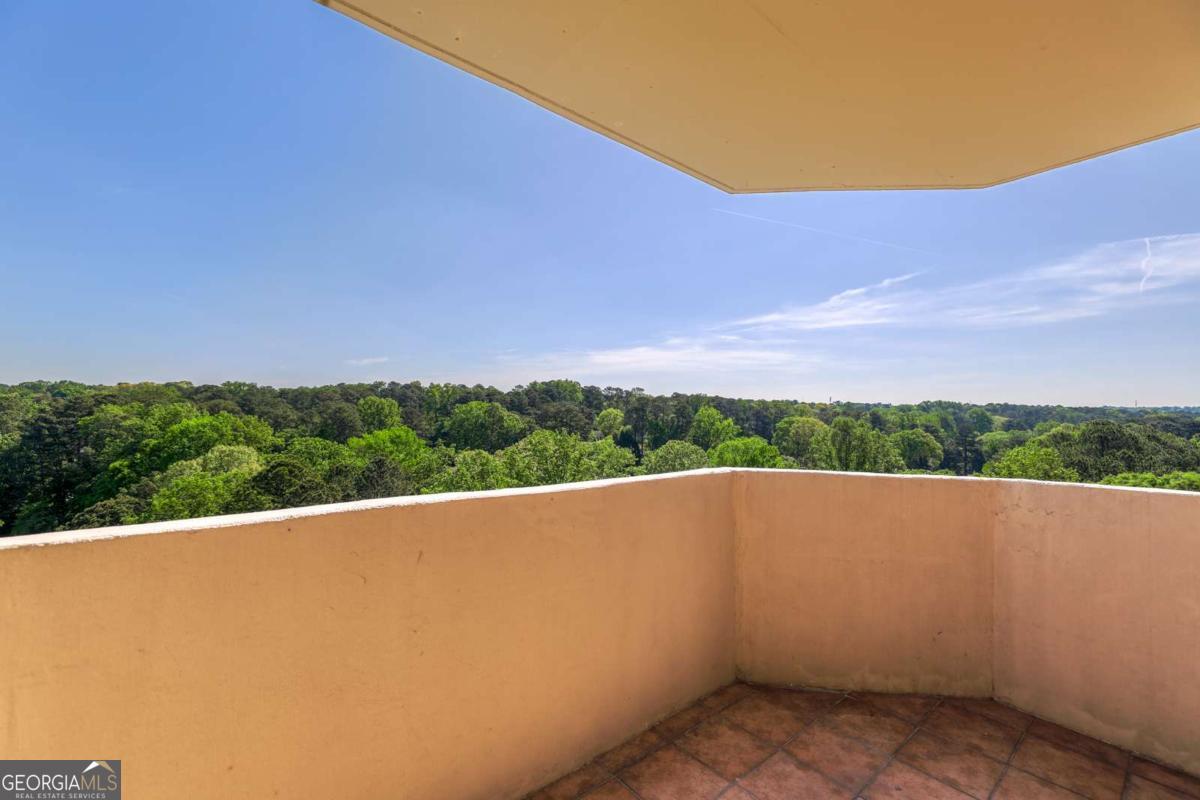 1501 Clairmont RD 1216