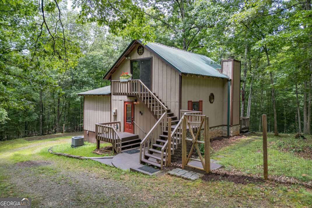 132 Silver Dollar LN