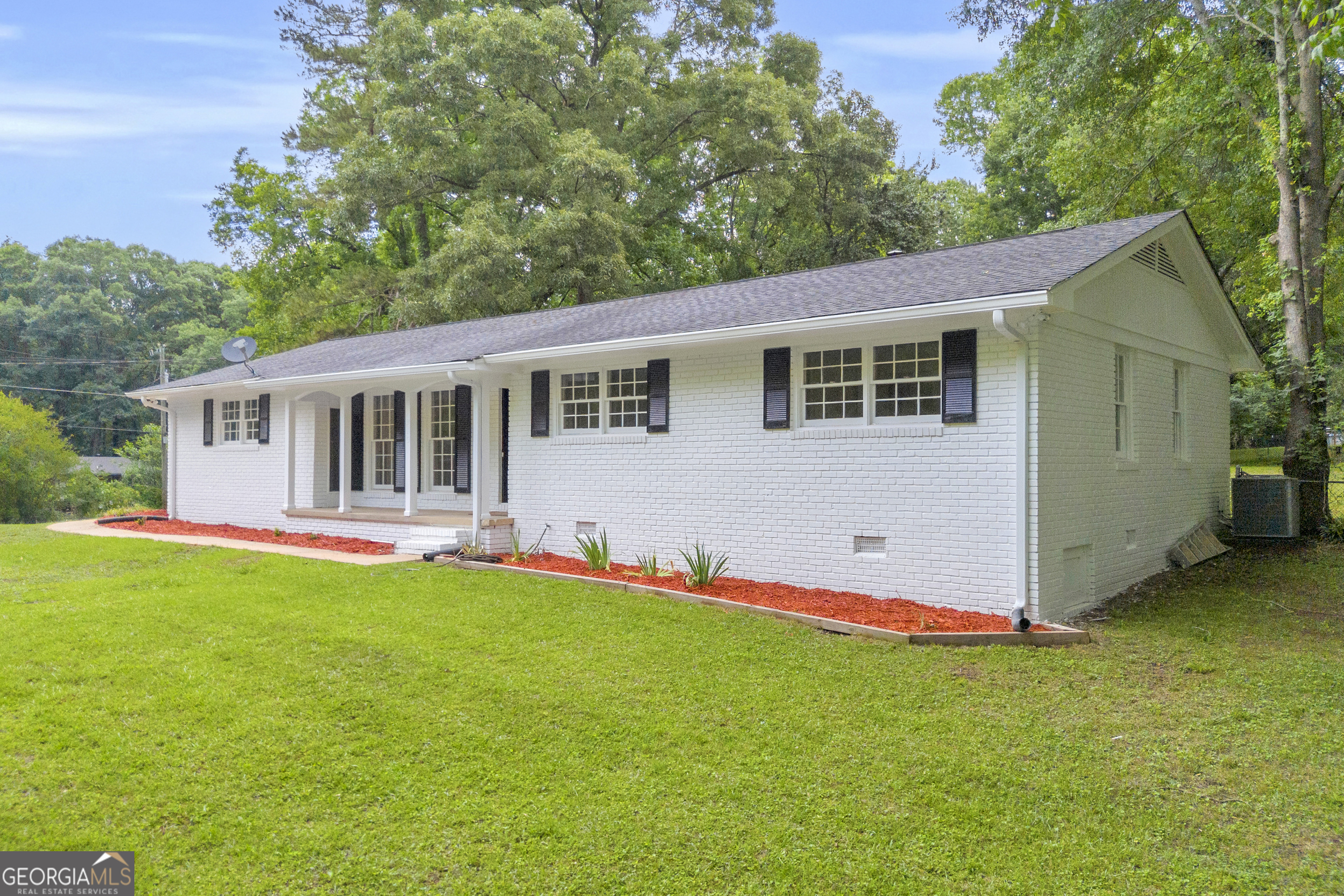 210 Edgewood DR