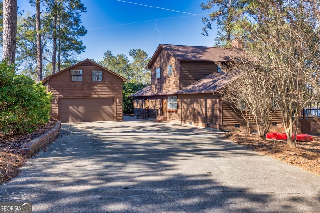 321 Cedar LN