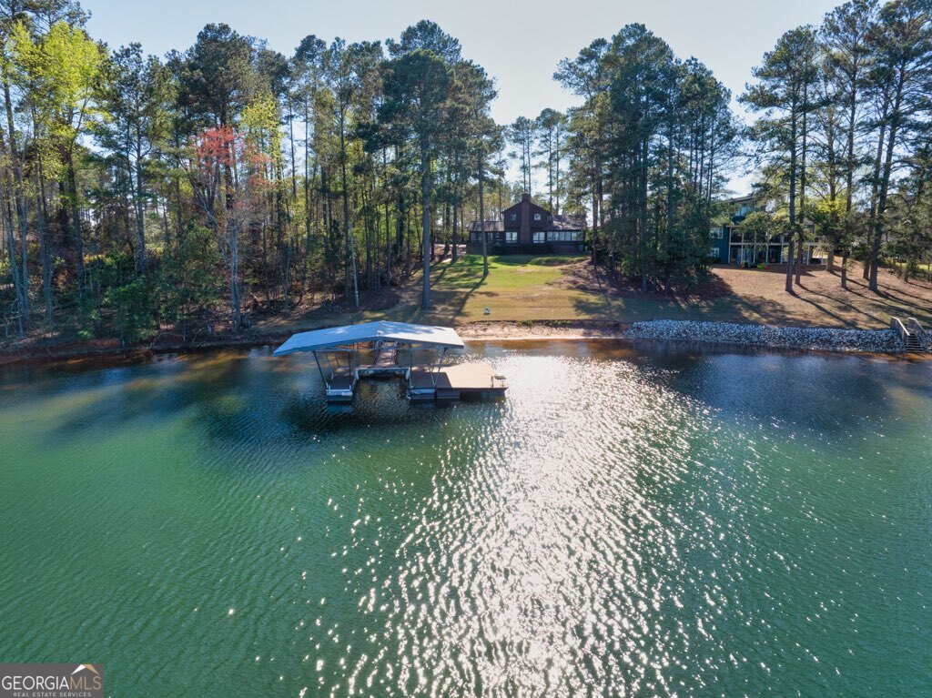 321 Cedar LN