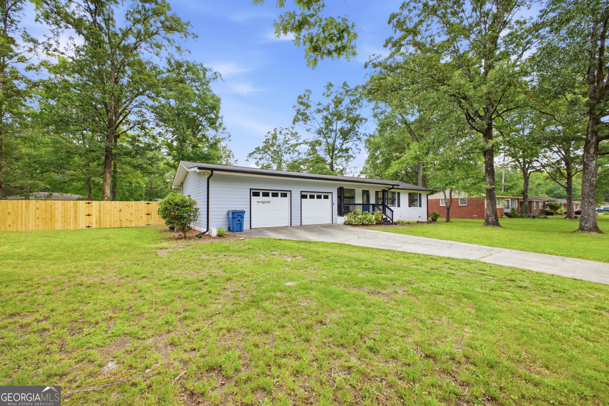 525 Elliott DR NW