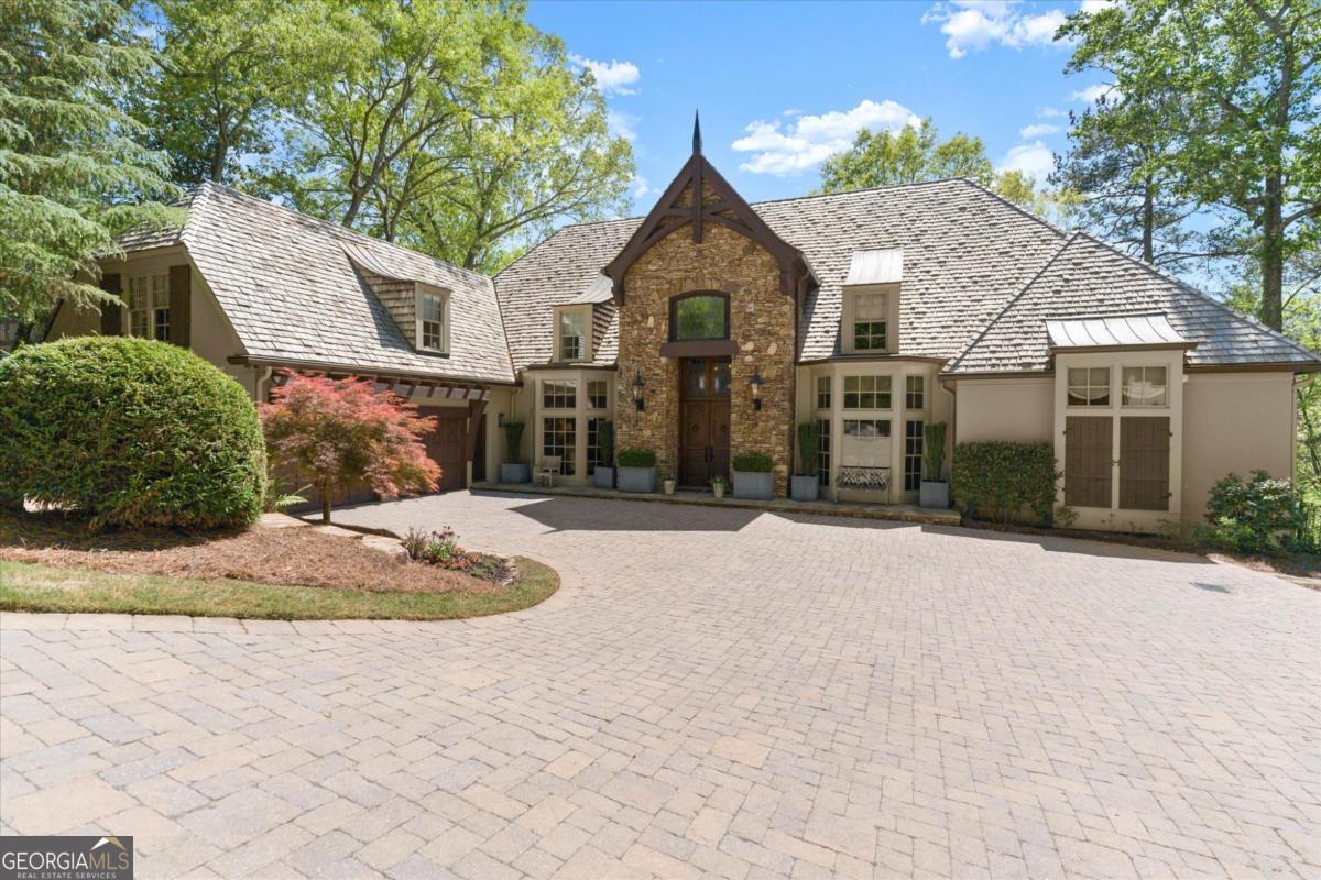 581 Pine Valley RD SE