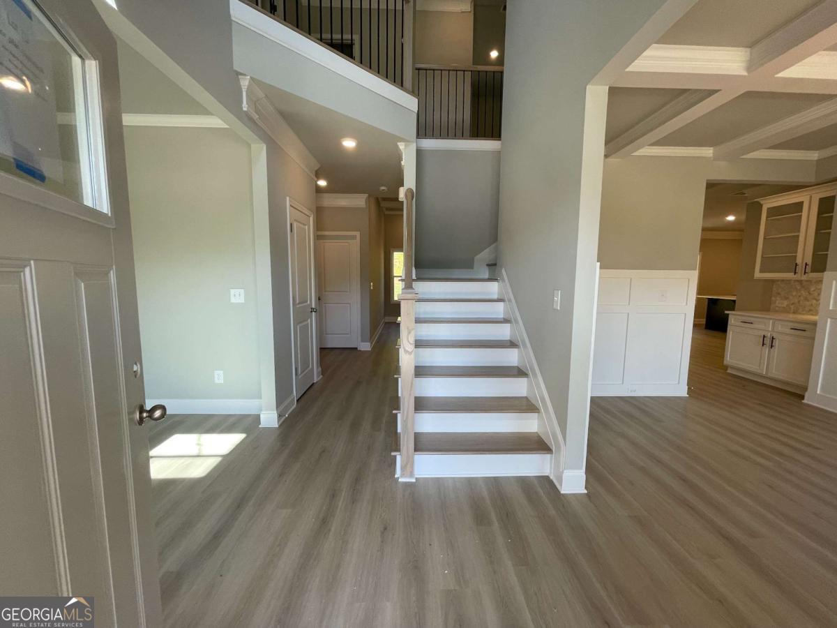 237 Cherokee Rose LN