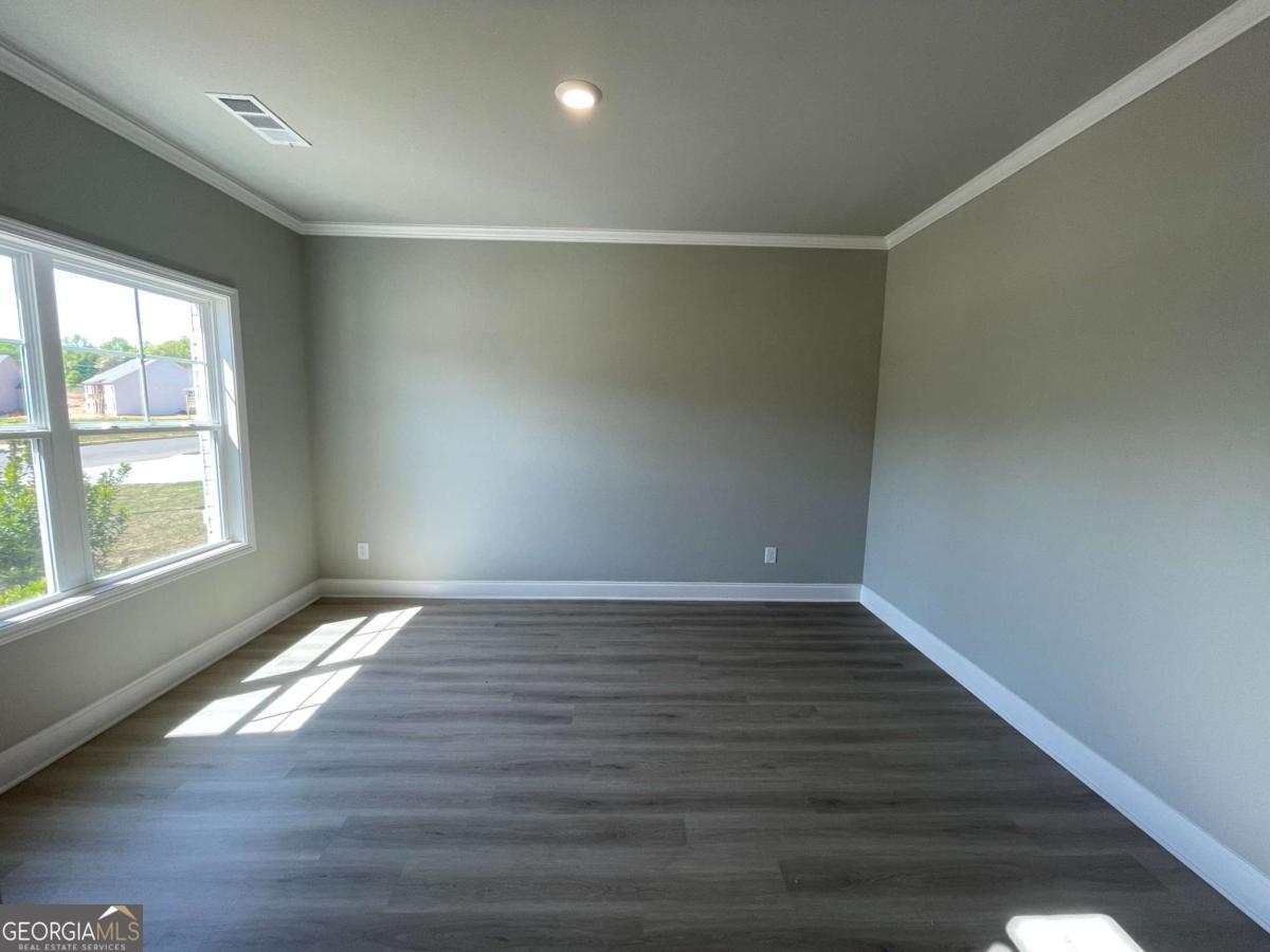 237 Cherokee Rose LN