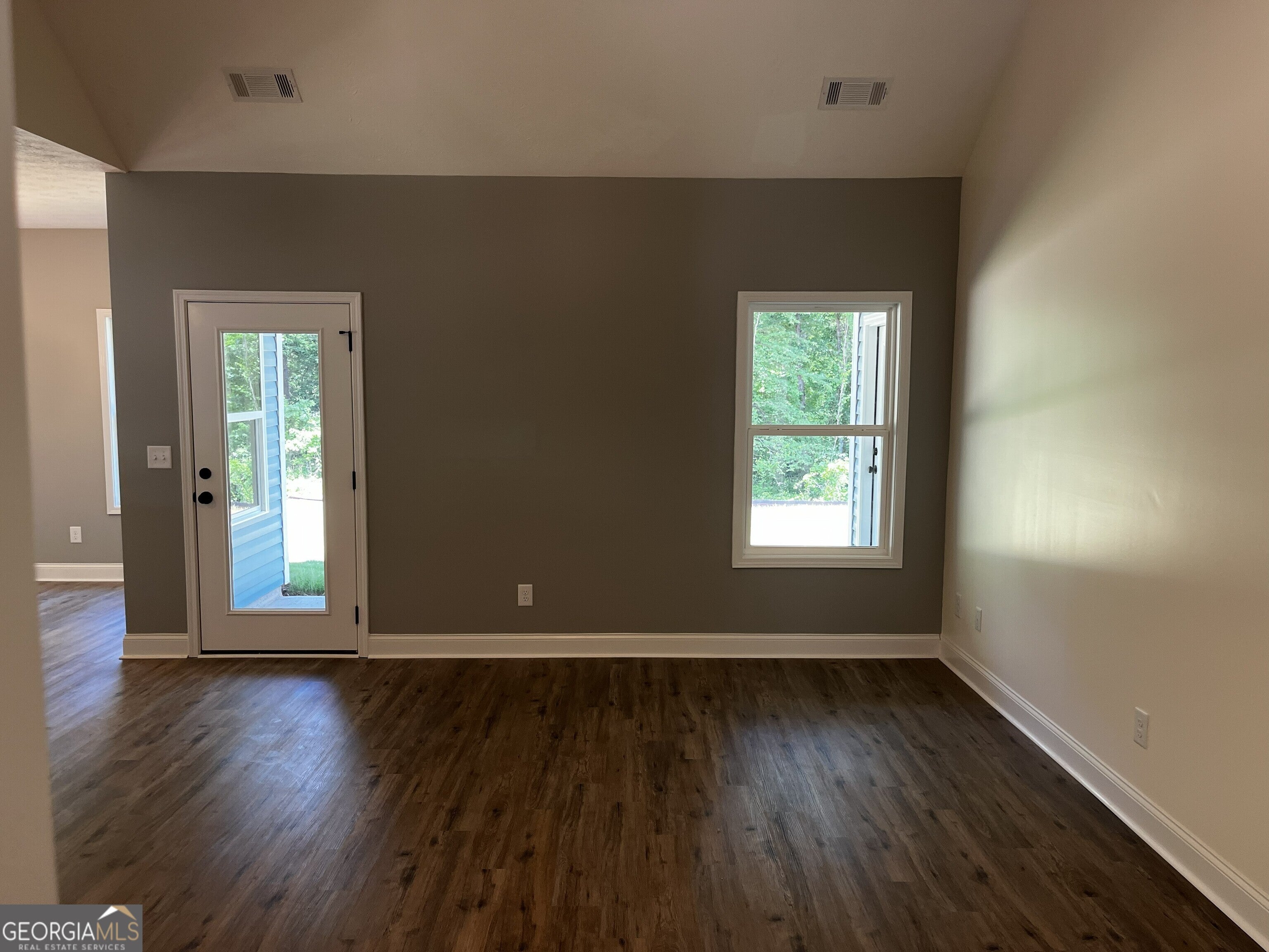 1932 Cochran Ridge RD