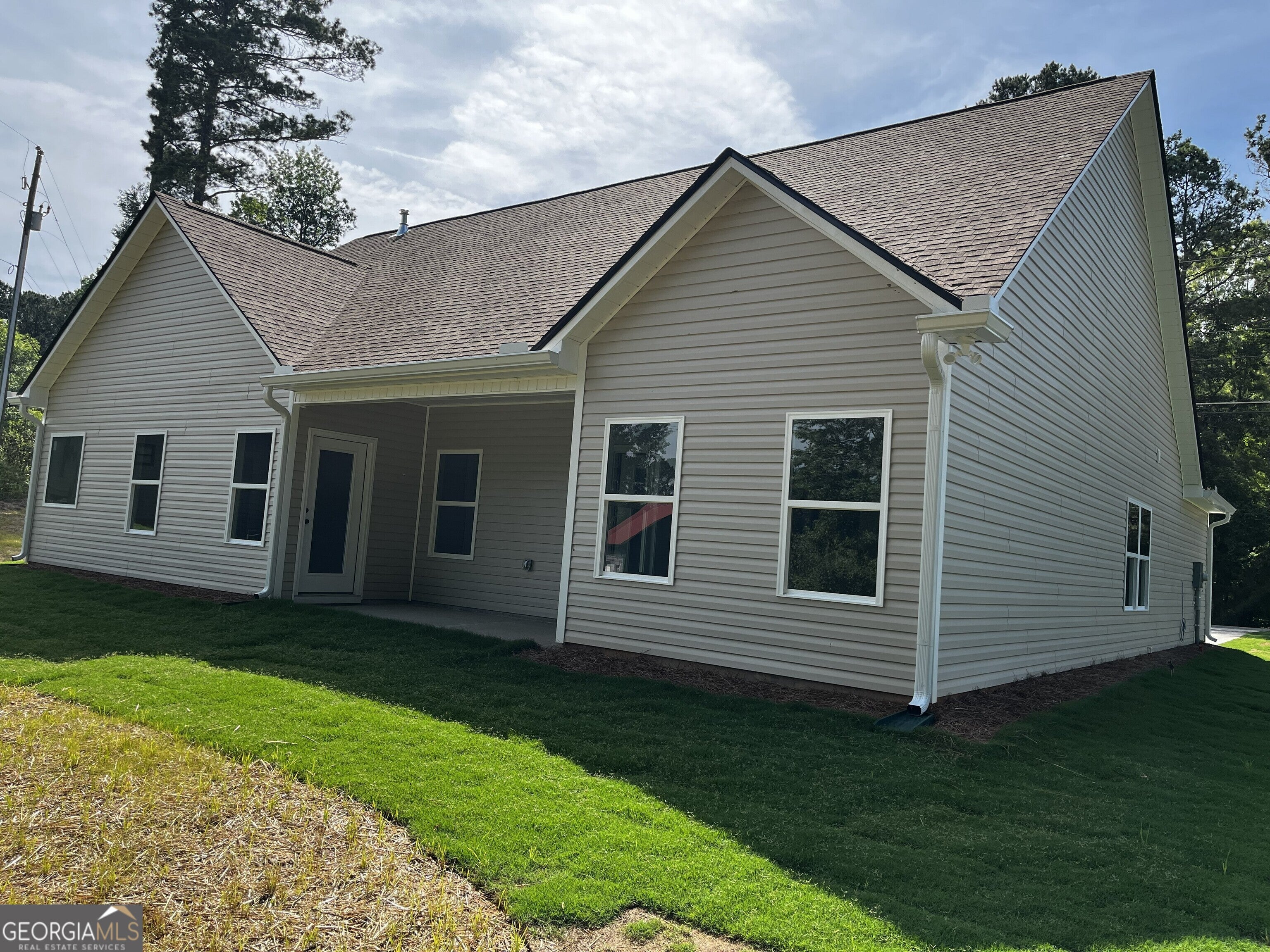1932 Cochran Ridge RD