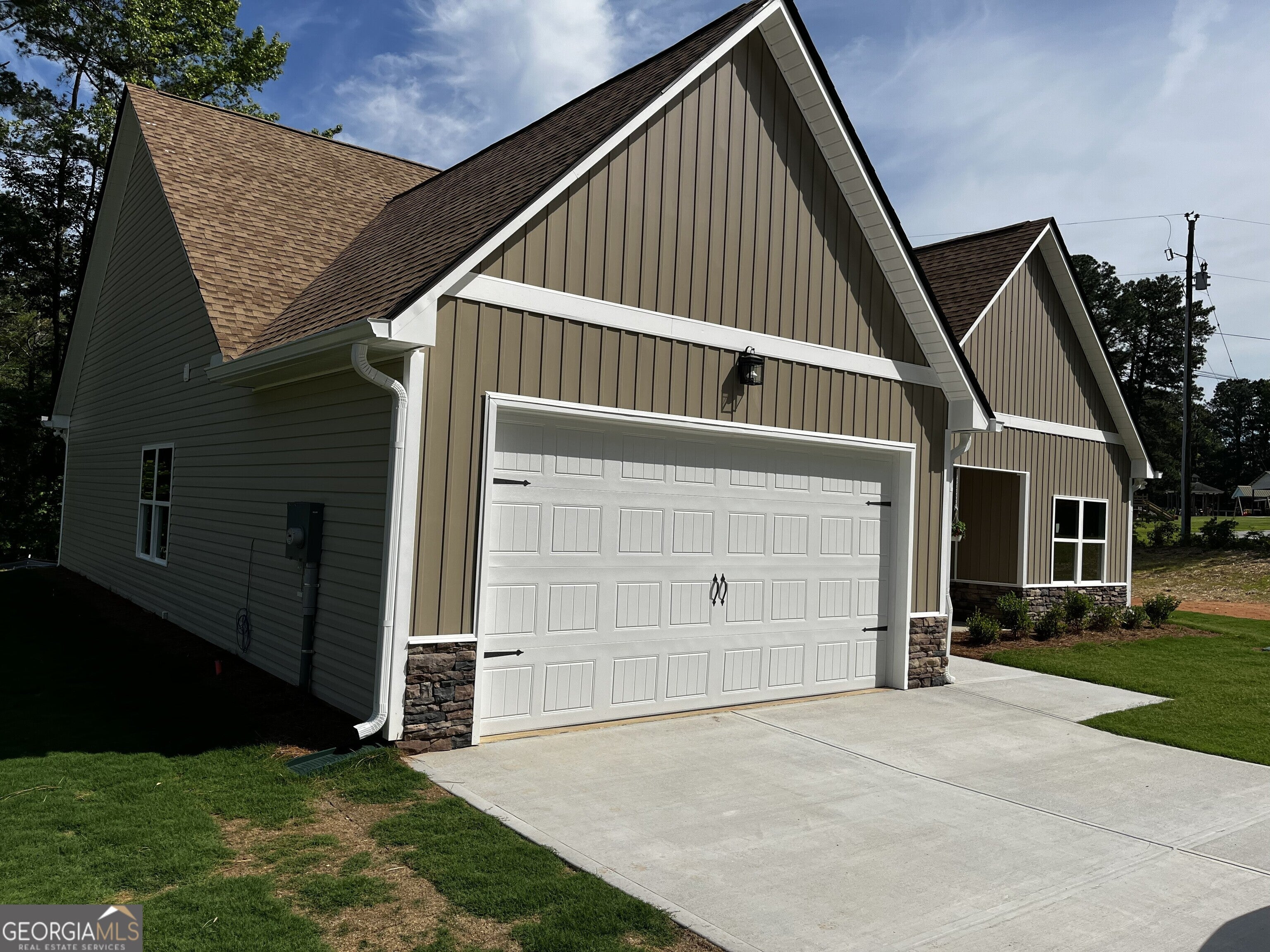 1932 Cochran Ridge RD