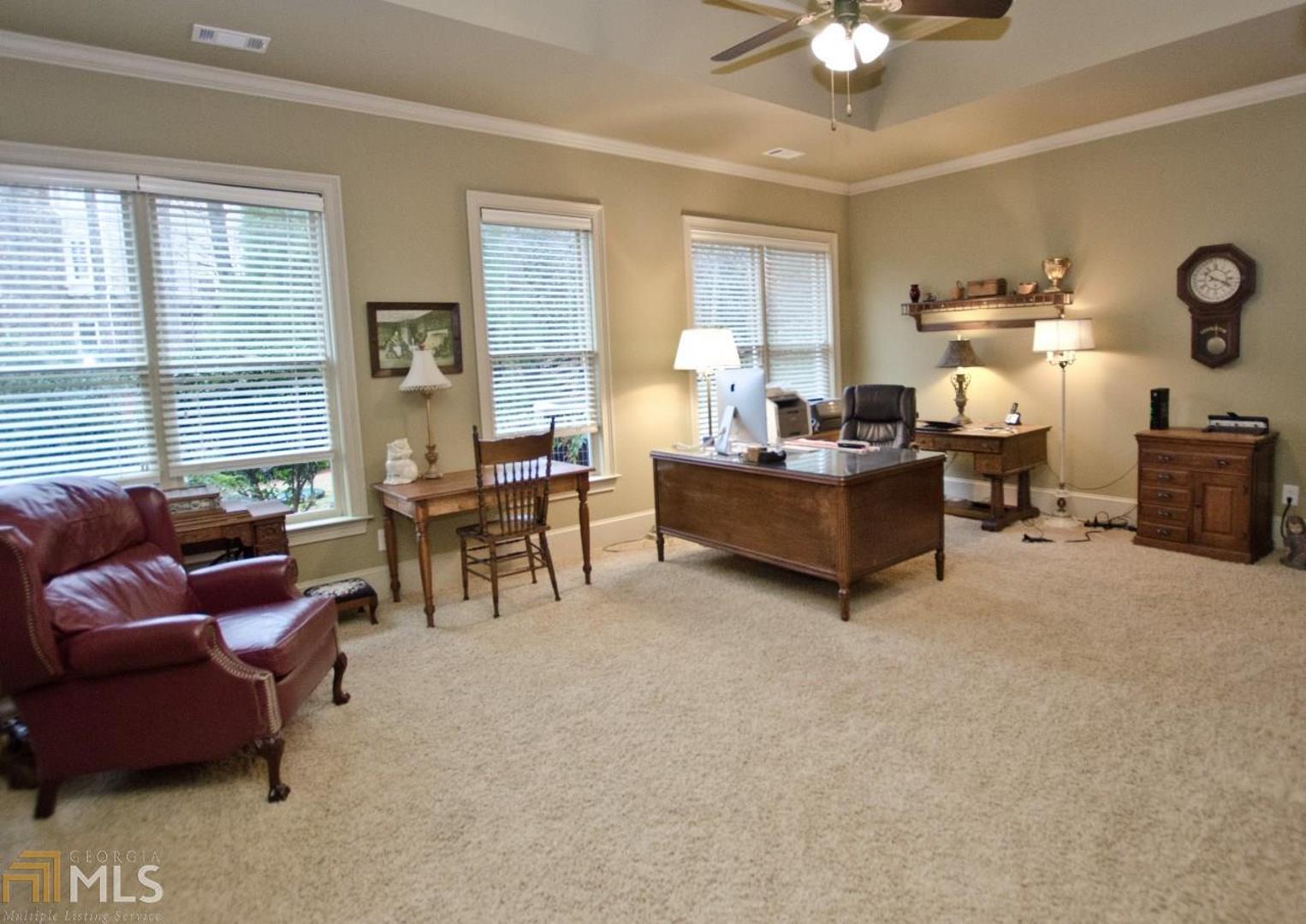 Six Hills - Residential