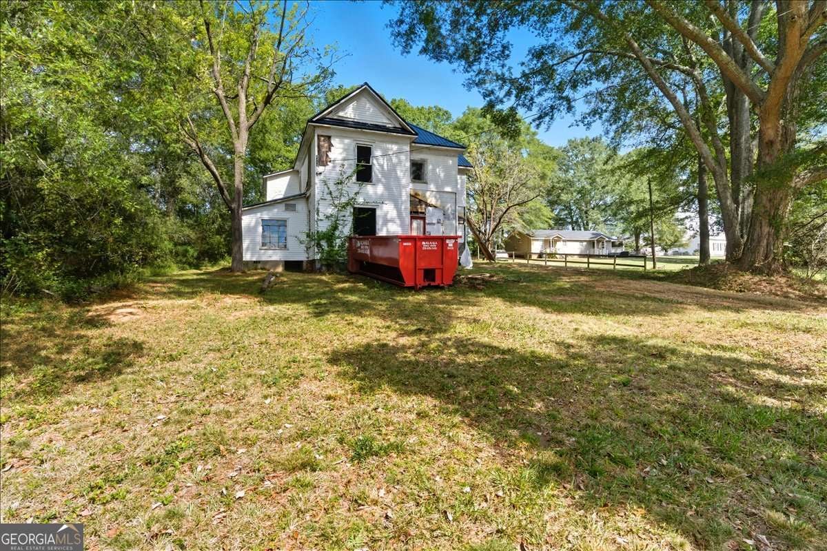 111 Bryan ST W