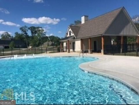 A home in Newnan