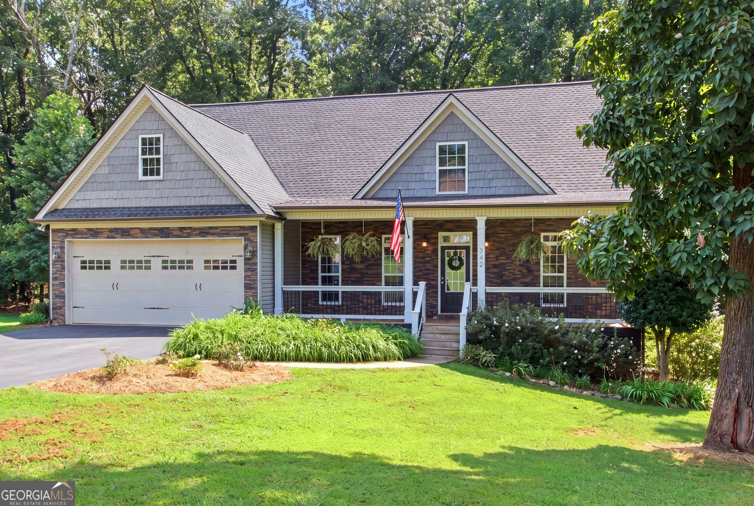 342 Stonington DR