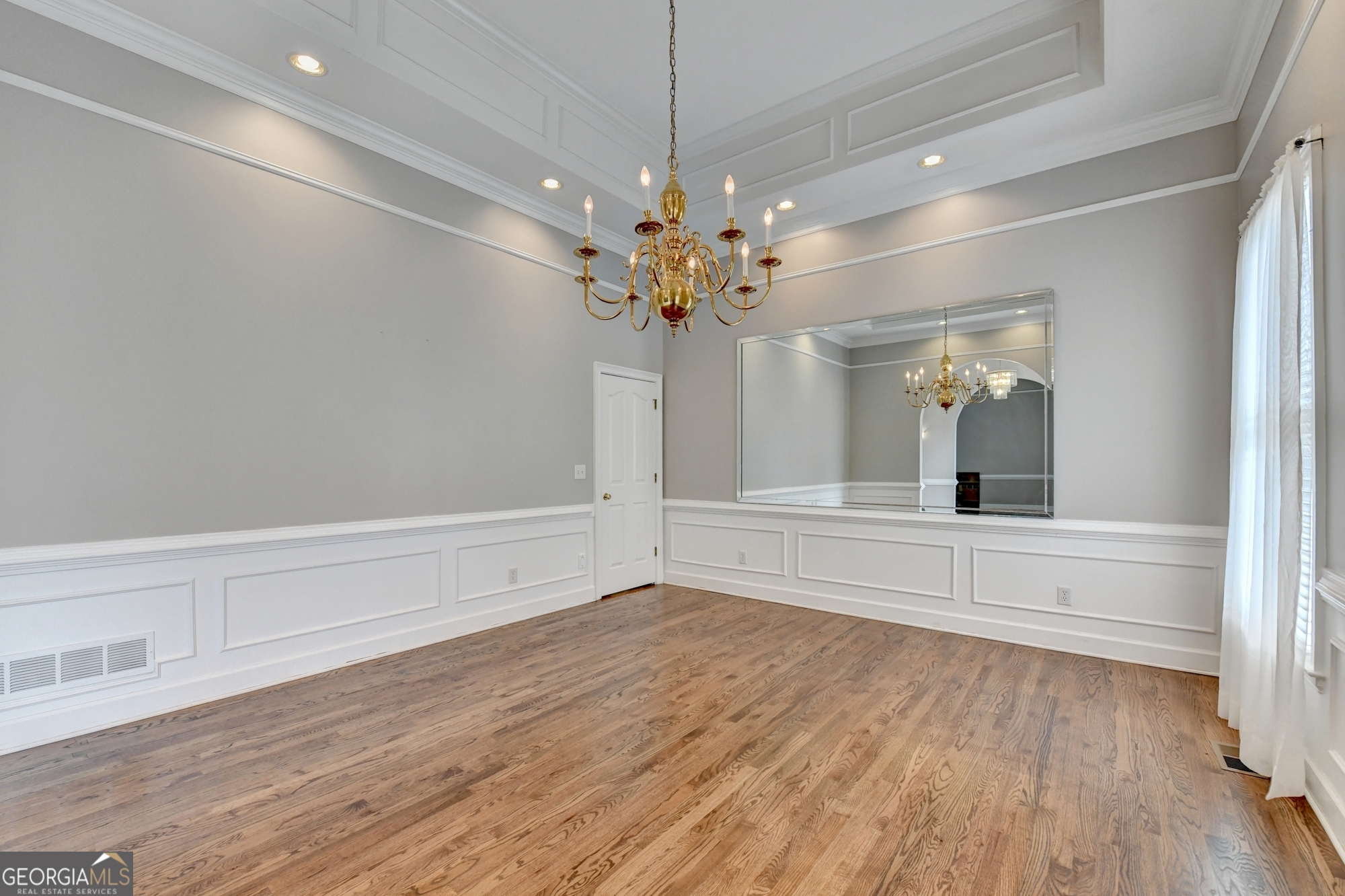 7020 Polo DR