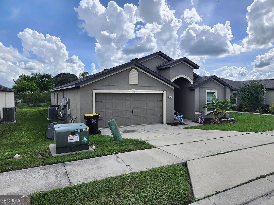381 Kensington View DR