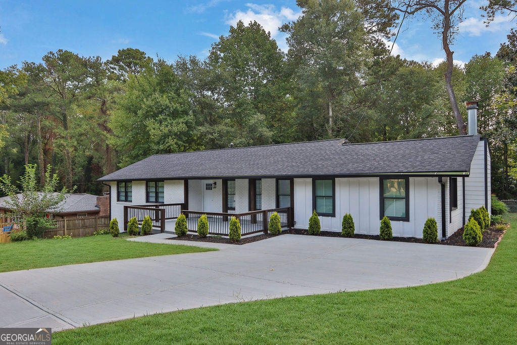 3122 Vandiver DR