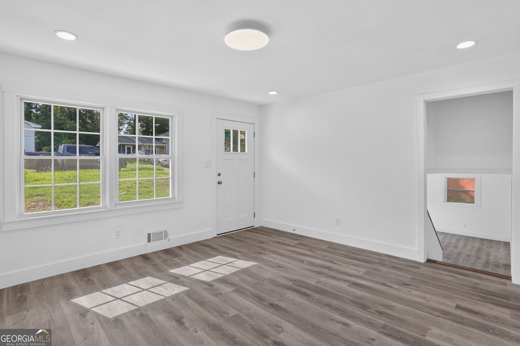 6464 Rabun RD