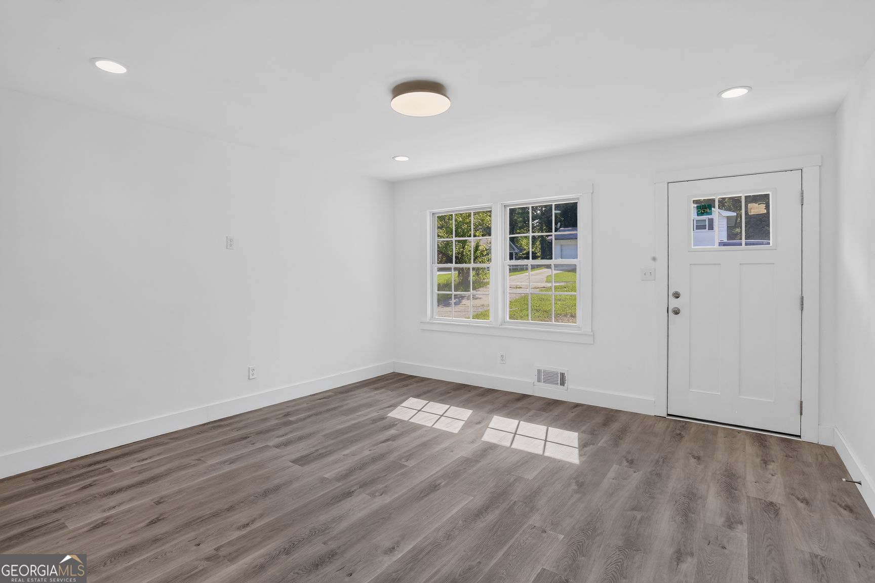 6464 Rabun RD