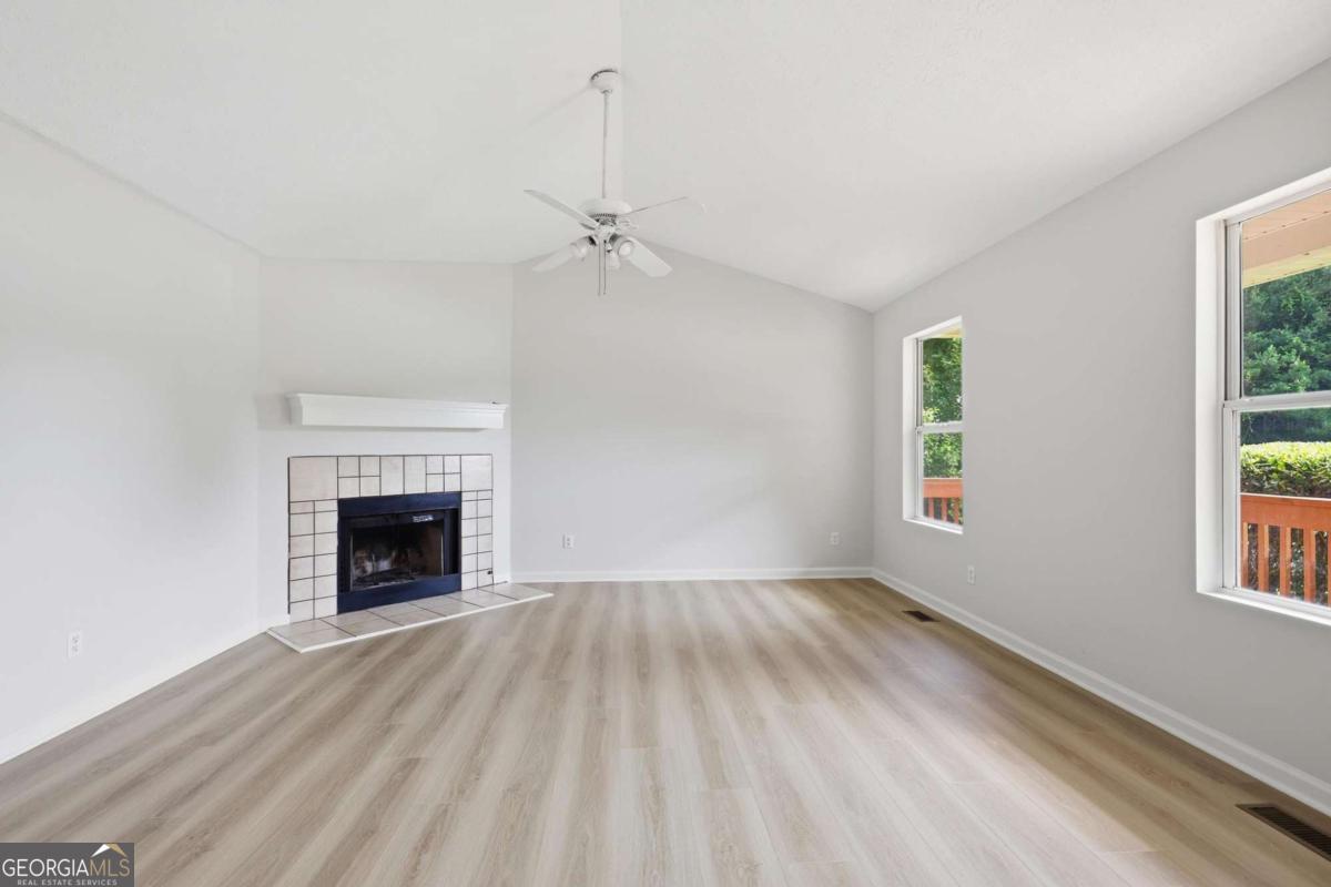 4859 Odessa West INLT NW