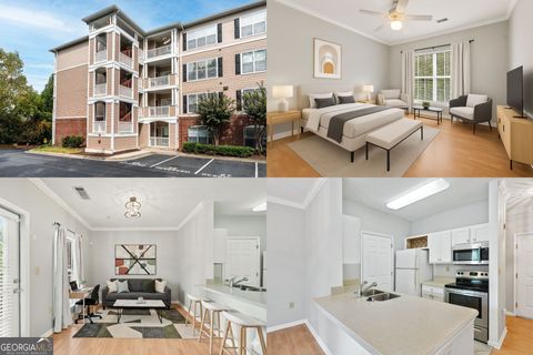 Photo of 4333 Dunwoody Park #2202, Atlanta, GA 30338 (MLS # 10601254)