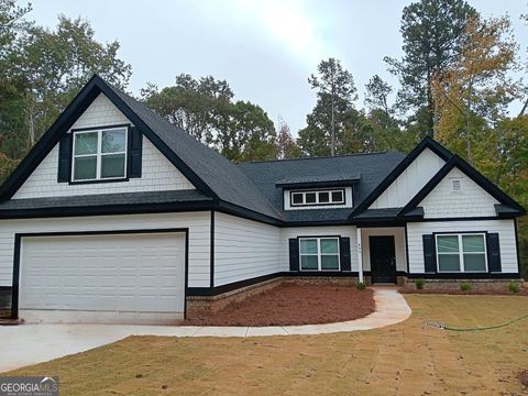 A home in Winder