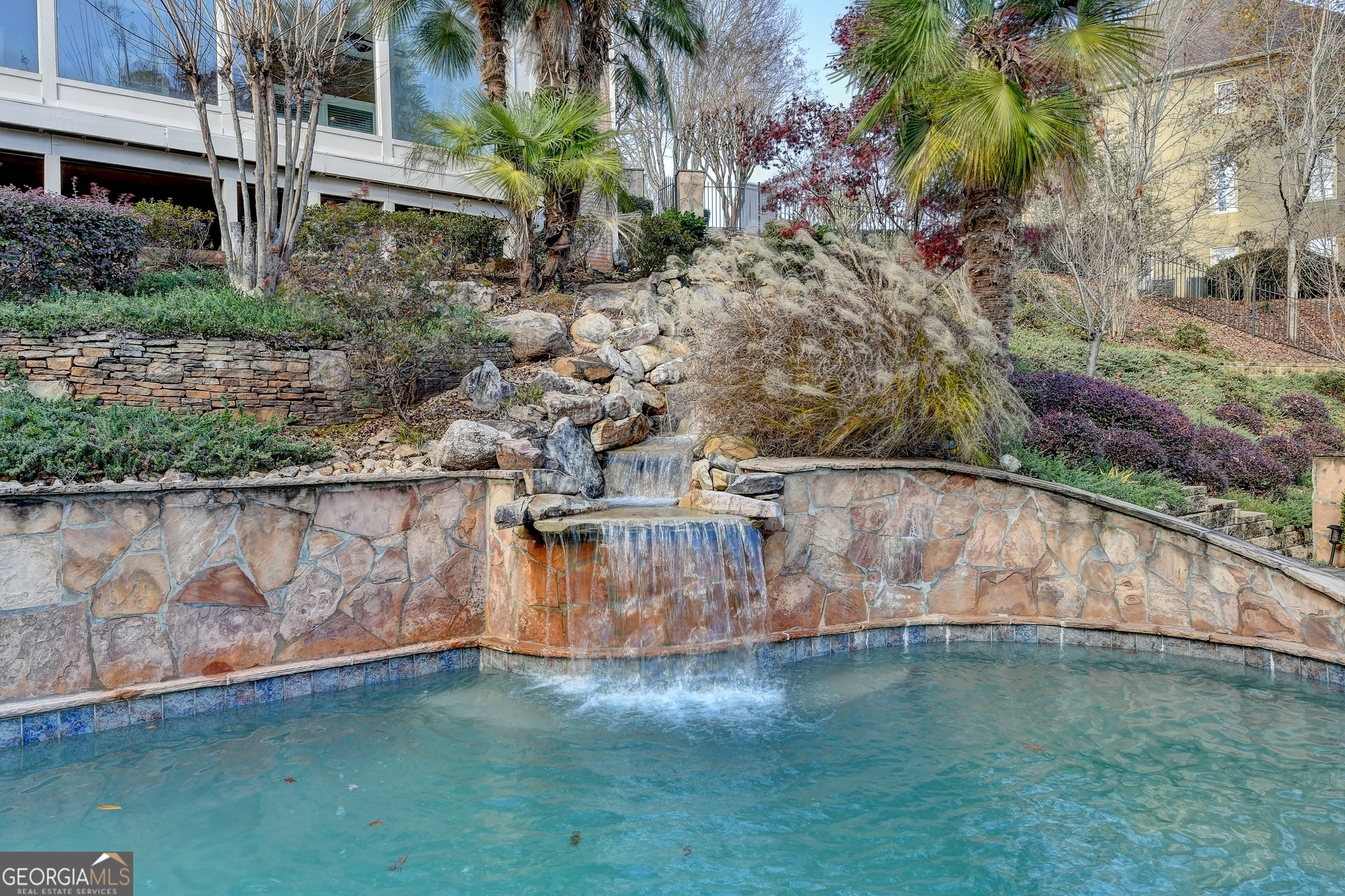 8360 Kenningston WAY