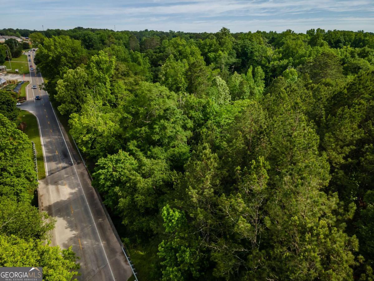 4.5 AC Hickory Flat HWY