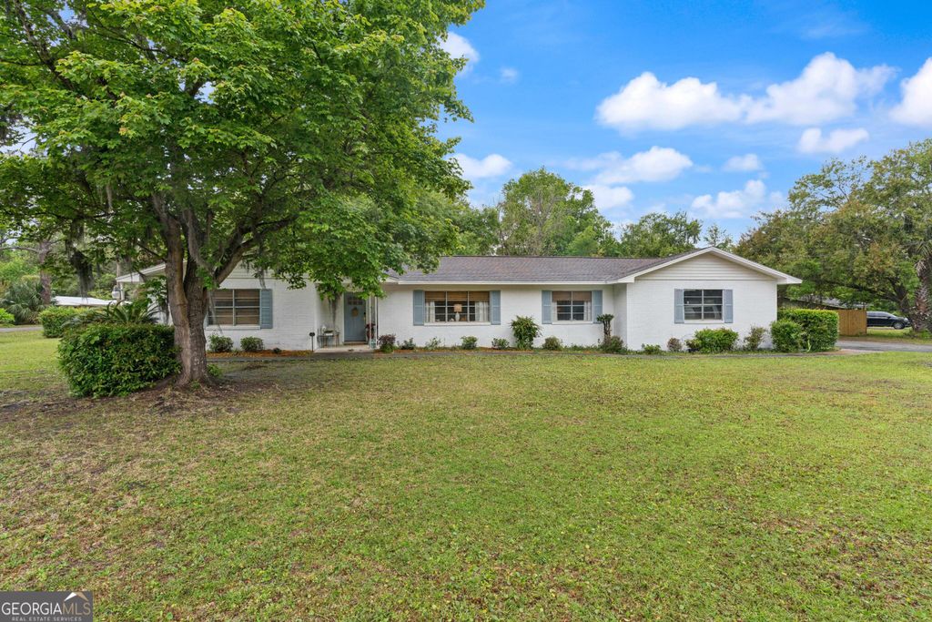 Photo of 1245 Blythe Island Drive, Brunswick, GA 31523 (MLS # 10728055)