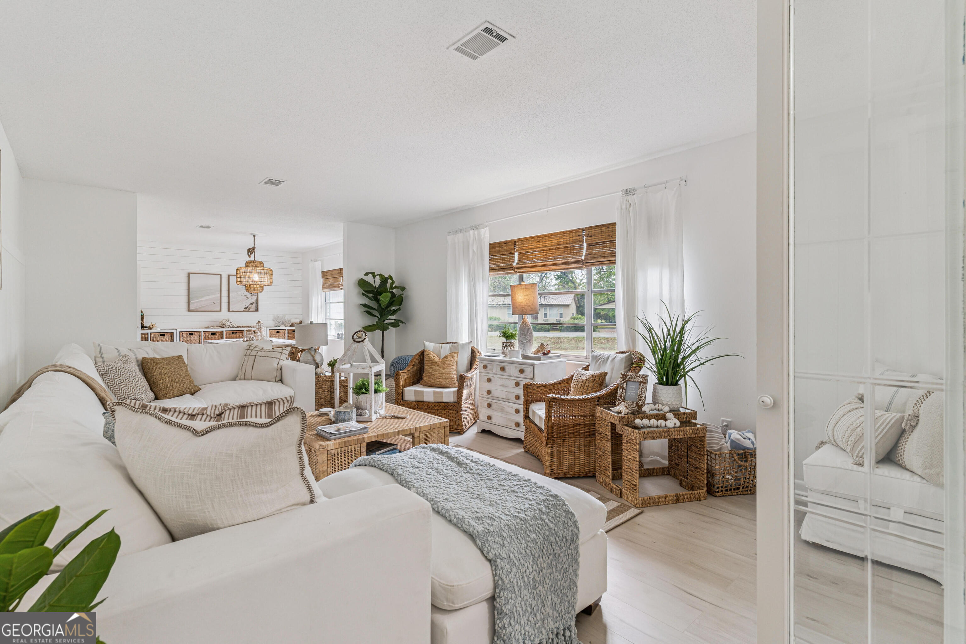 1245 Blythe Island DR