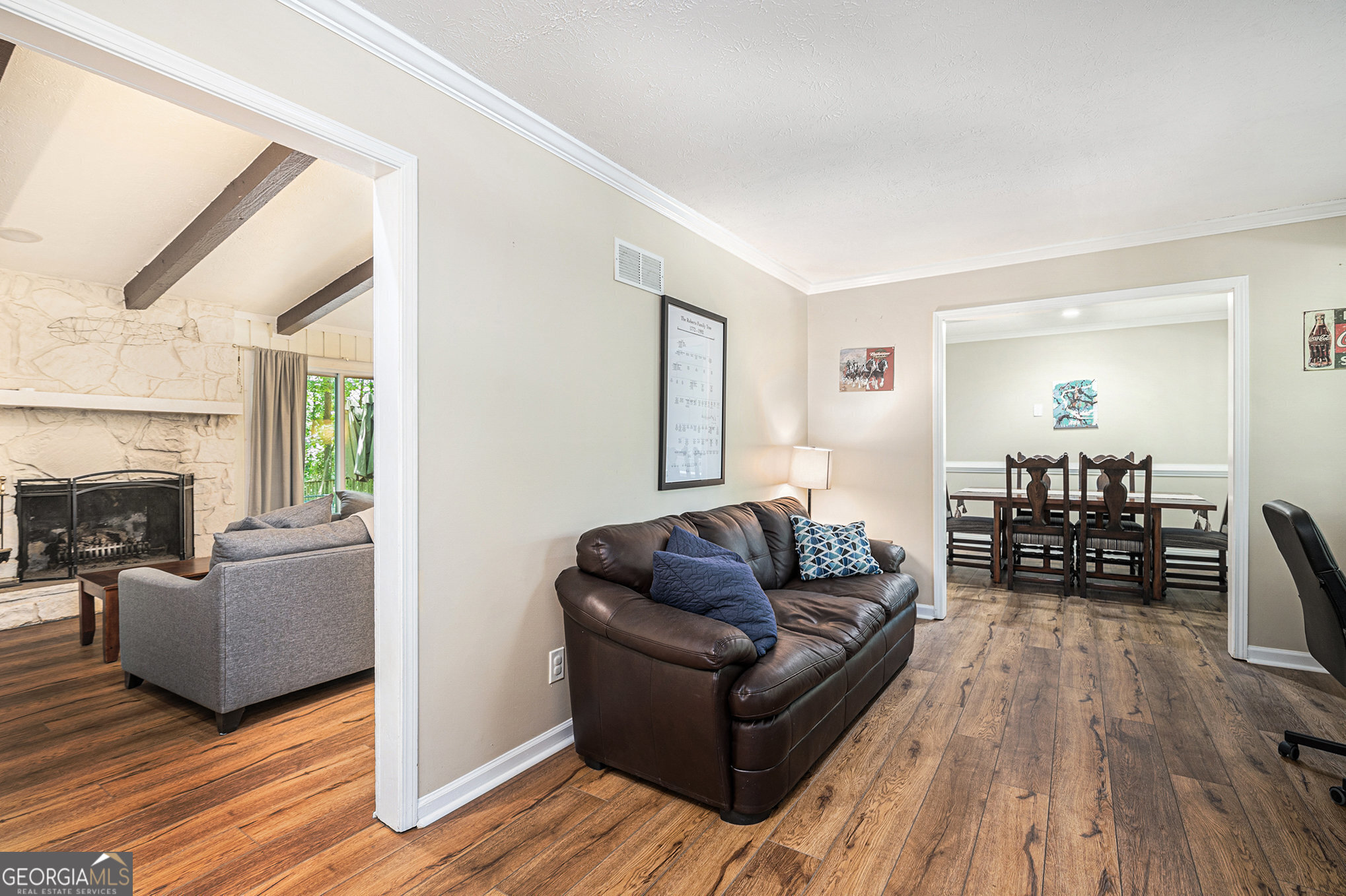 3262 Bluff RD