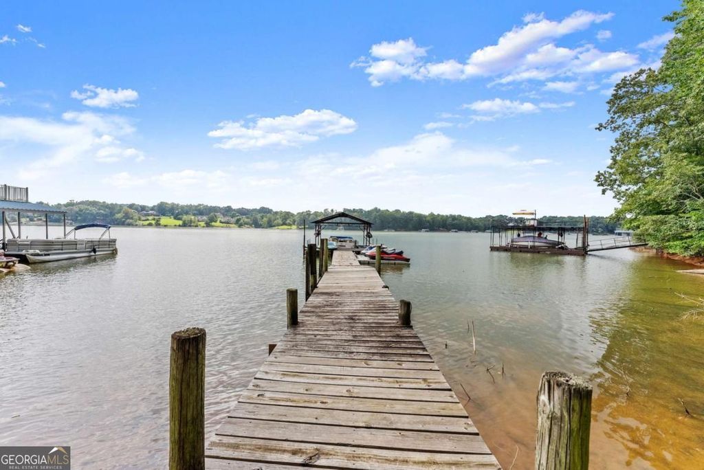 Photo of 4243 Perry Drive, Gainesville, GA 30506 (MLS # 10663254)