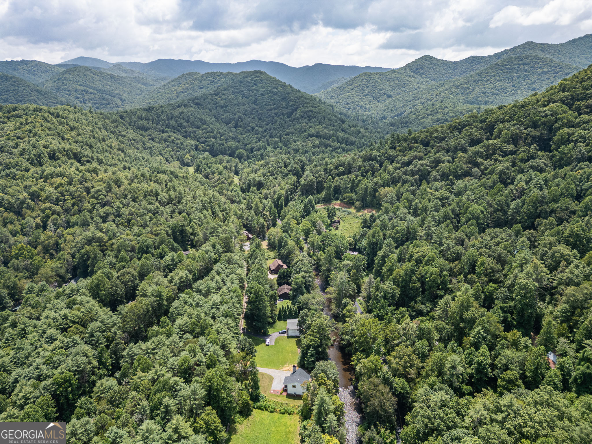 241 Riverview DR