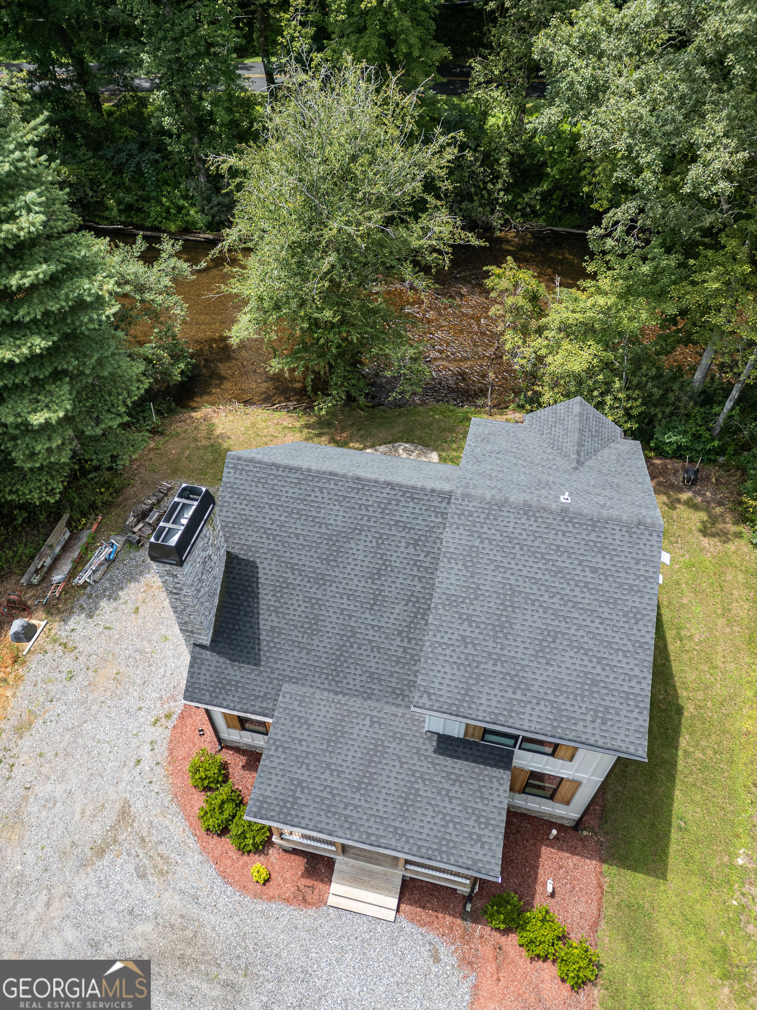 241 Riverview DR