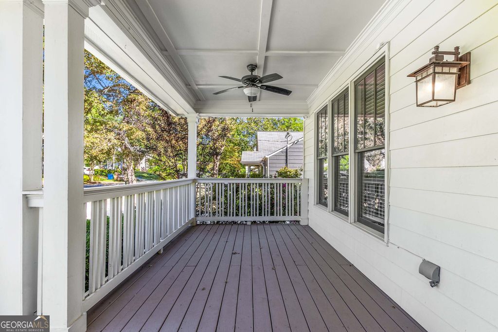 Photo of 207 Mellrich Avenue NE, Atlanta, GA 30317 (MLS # 10667165)