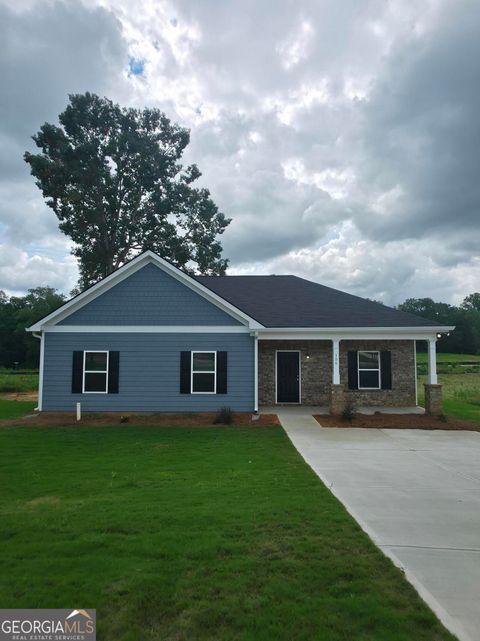 156 Charlotte CIR Statham GA 30666