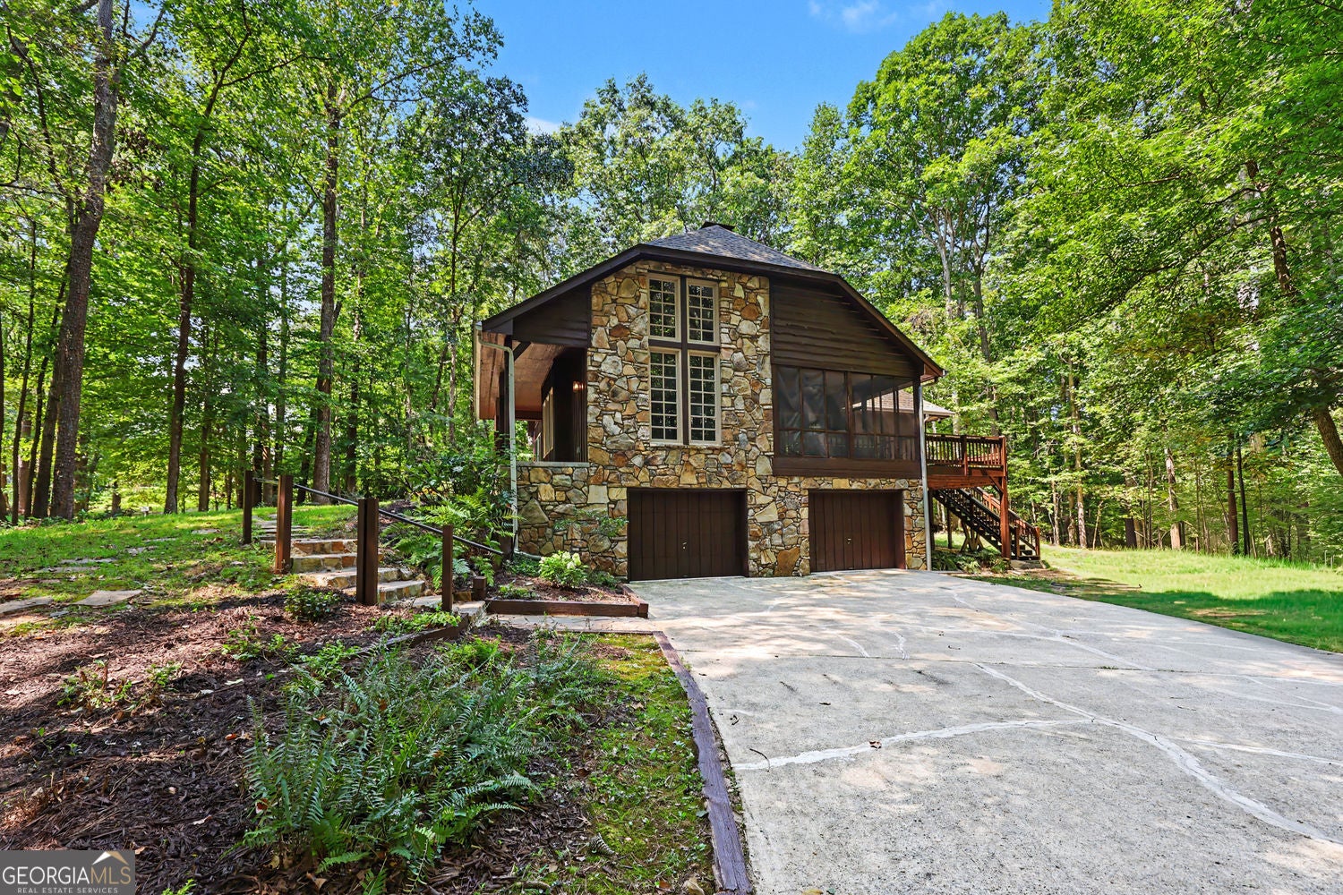729 Lost Mountain TRL NW