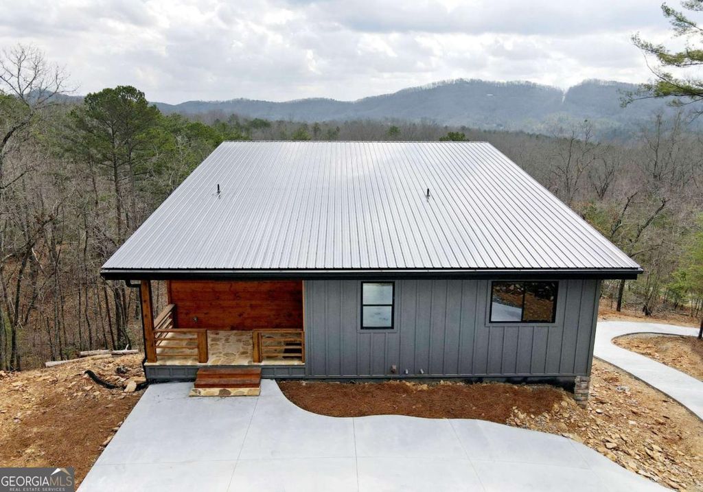 Photo of 391 Crabapple Lane, Mineral Bluff, GA 30559 (MLS # 10708492)