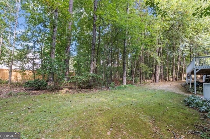 Roswell, Georgia 30075, United States, 6 Bedrooms Bedrooms, ,4 BathroomsBathrooms,Residential,Pending,212312