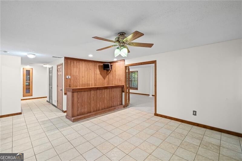 Roswell, Georgia 30075, United States, 6 Bedrooms Bedrooms, ,4 BathroomsBathrooms,Residential,Pending,212312