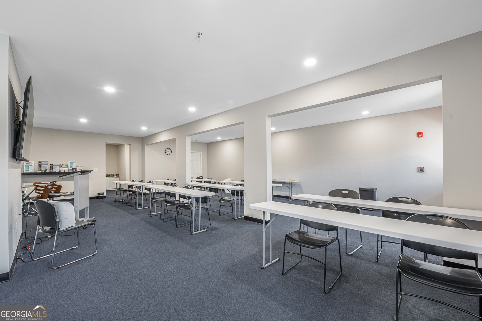 Atlantic Commons - Commercial Lease