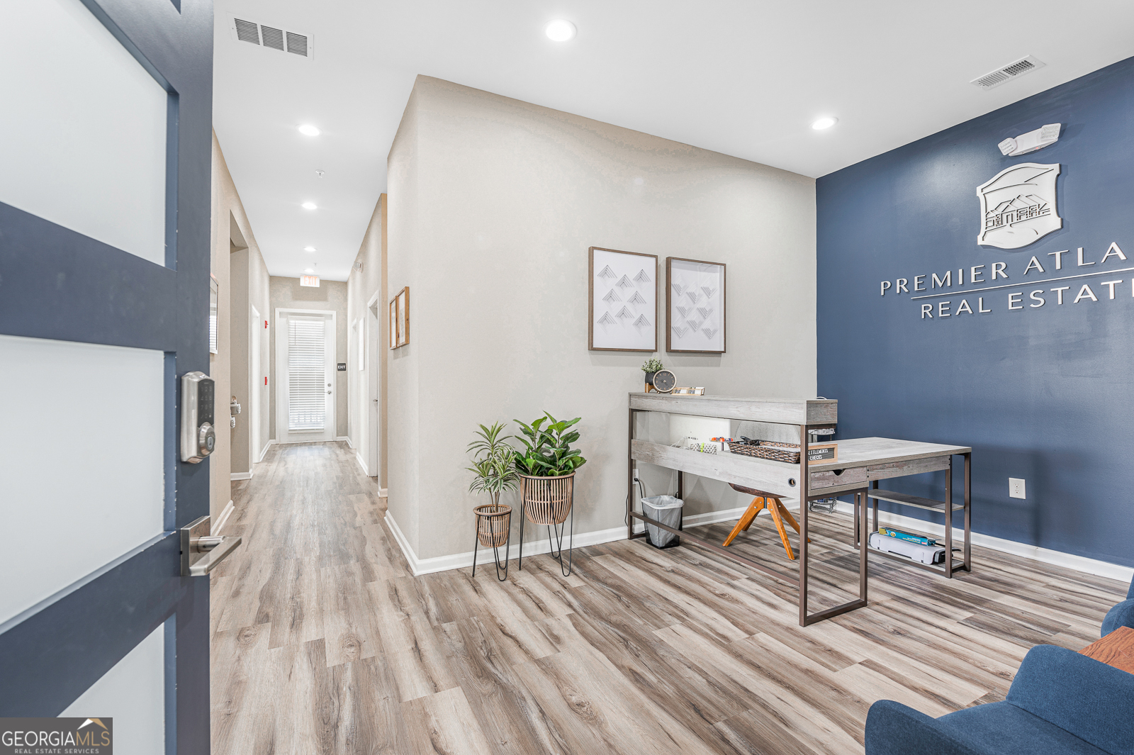 Atlantic Commons - Commercial Lease