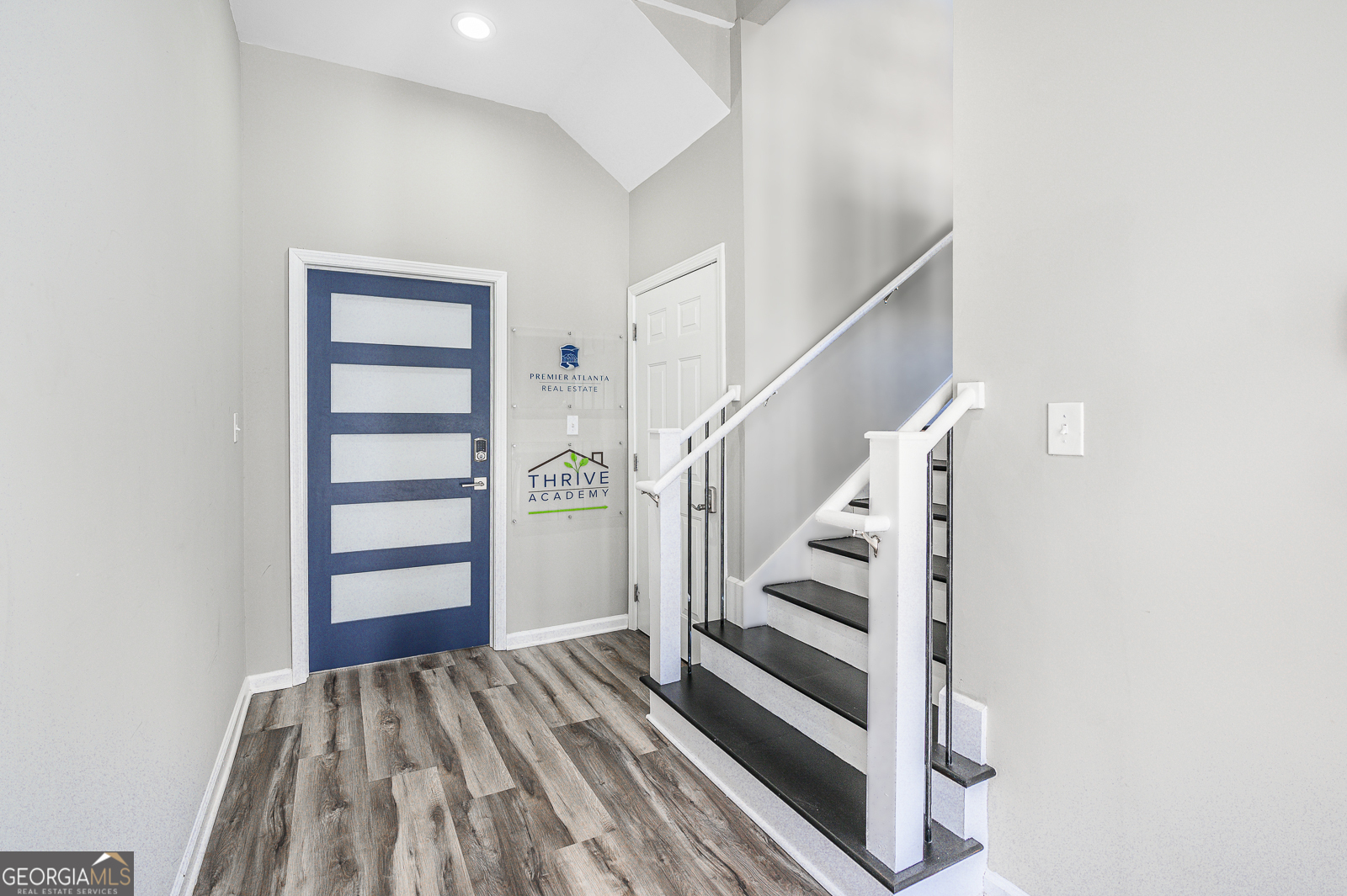 Atlantic Commons - Commercial Lease