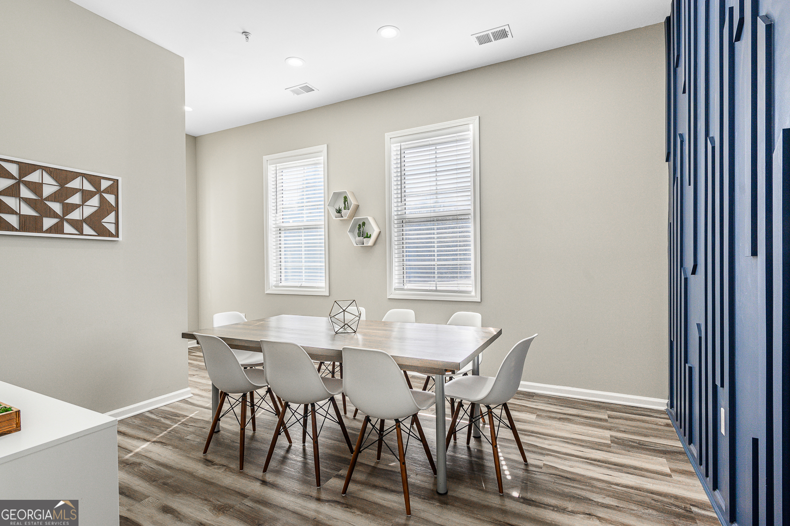 Atlantic Commons - Commercial Lease