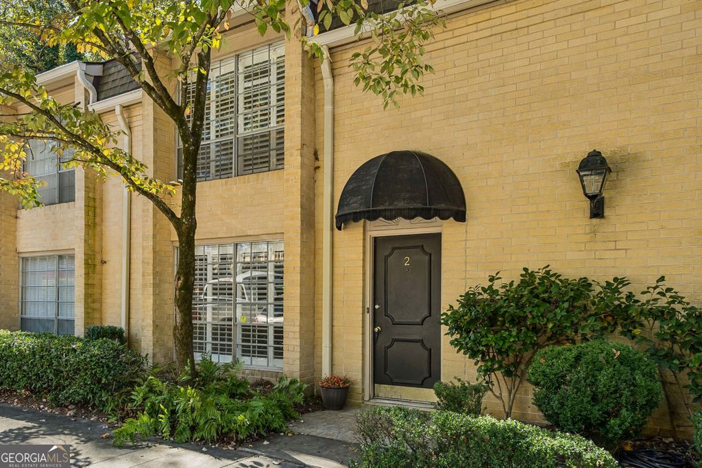 Photo of 5400 Roswell Road #I-2, Atlanta, GA 30342 (MLS # 10632573)