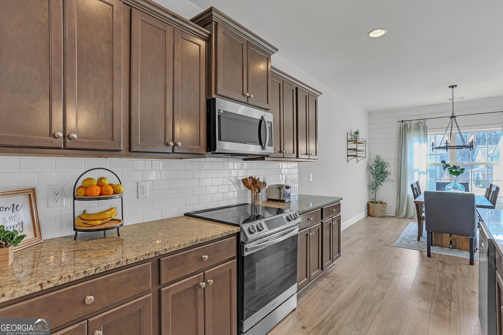 1317 Elmswood Glen WAY