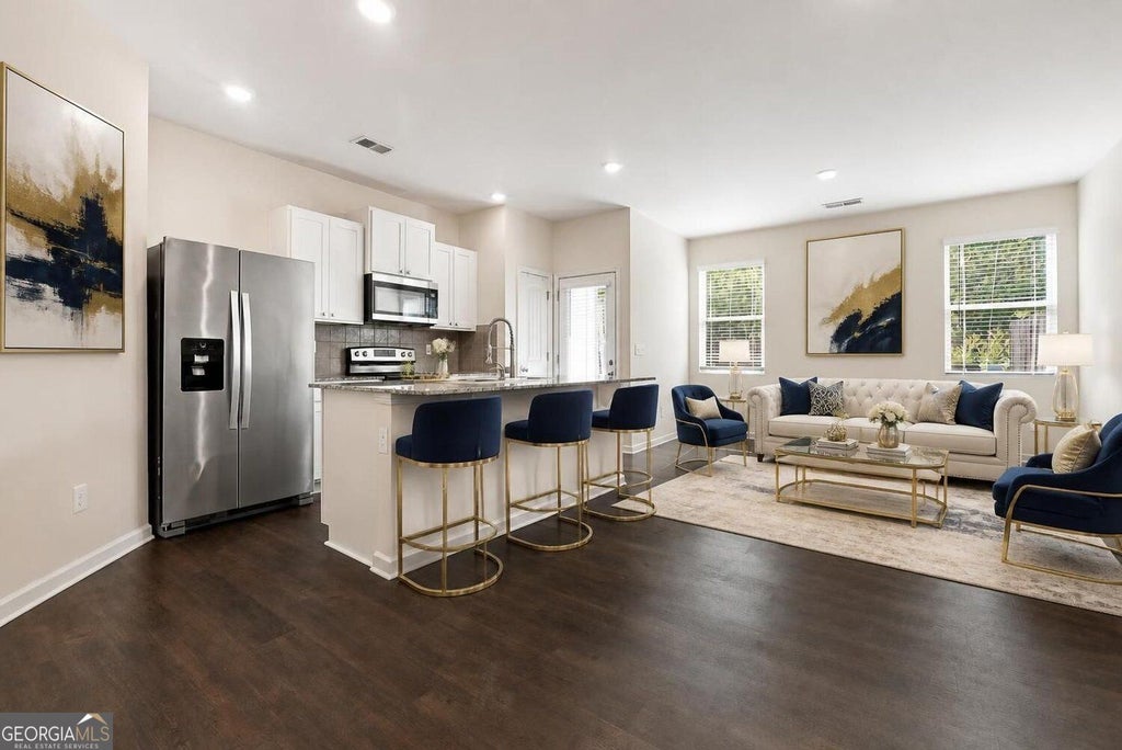 Photo of 5699 Union Pointe Drive, Union City, GA 30291 (MLS # 10851014)