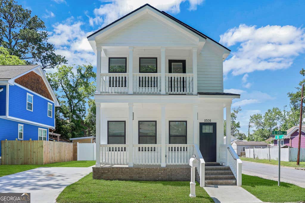 Photo of 1005 E 35th Street, Savannah, GA 31401 (MLS # 10820893)