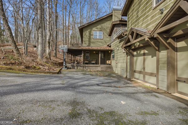 318 Wilmot Fabus Mountain RD