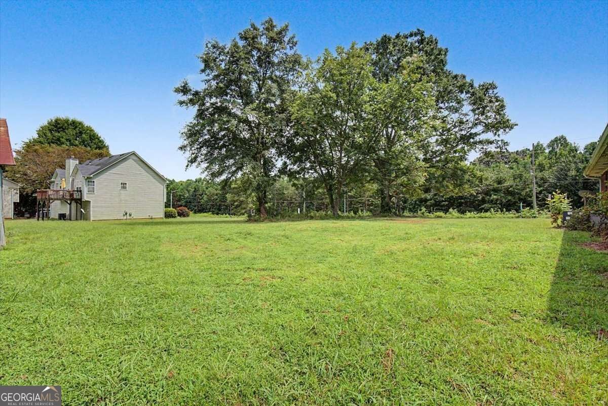 5735 Burnt Hickory RD