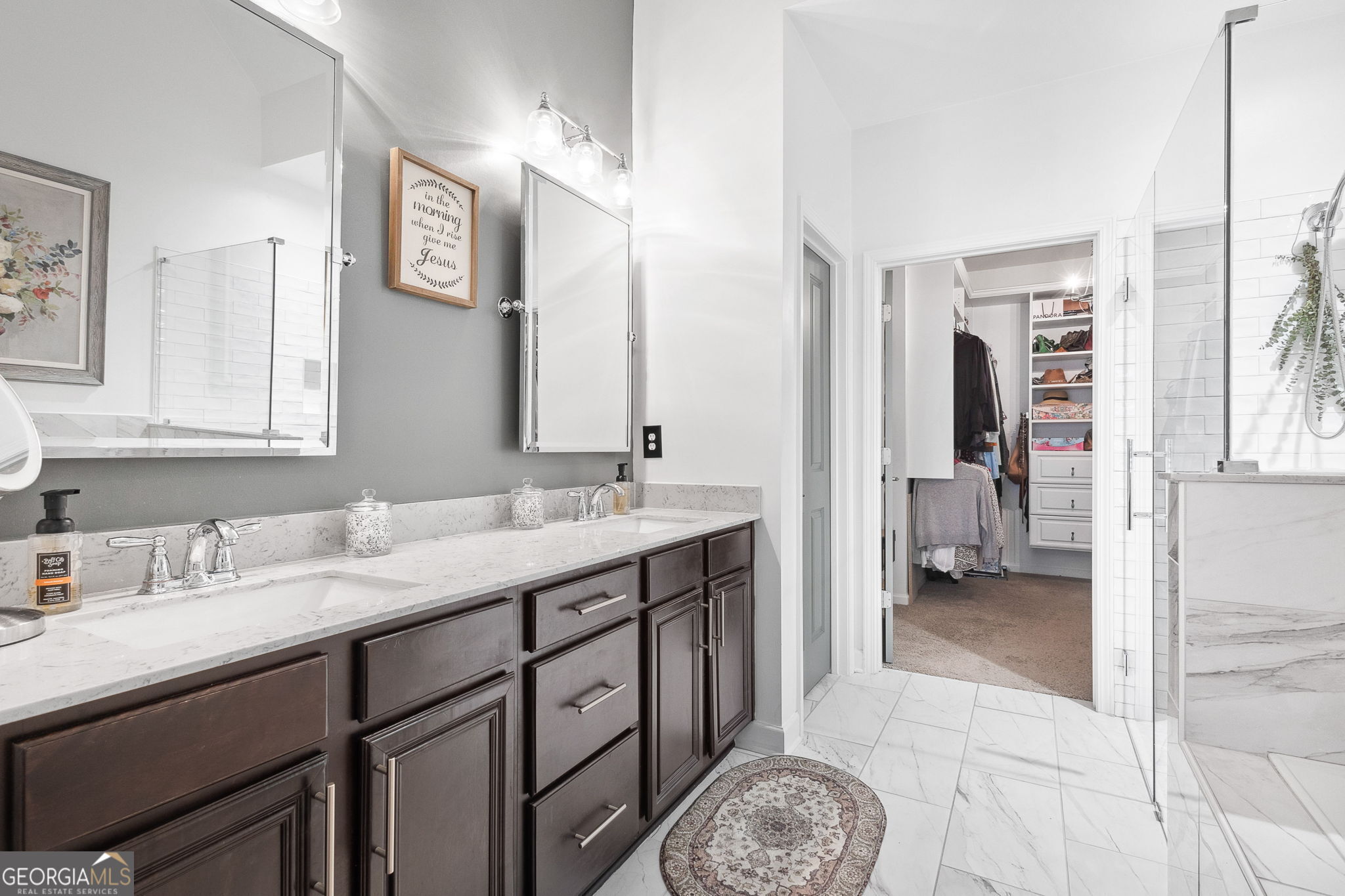 Alpharetta, Georgia 30005, United States, 3 Bedrooms Bedrooms, ,3 BathroomsBathrooms,Residential,Pending,79952