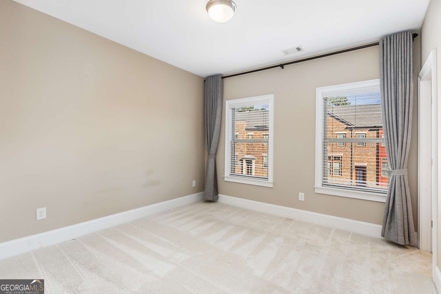GRAMERCY - Residential